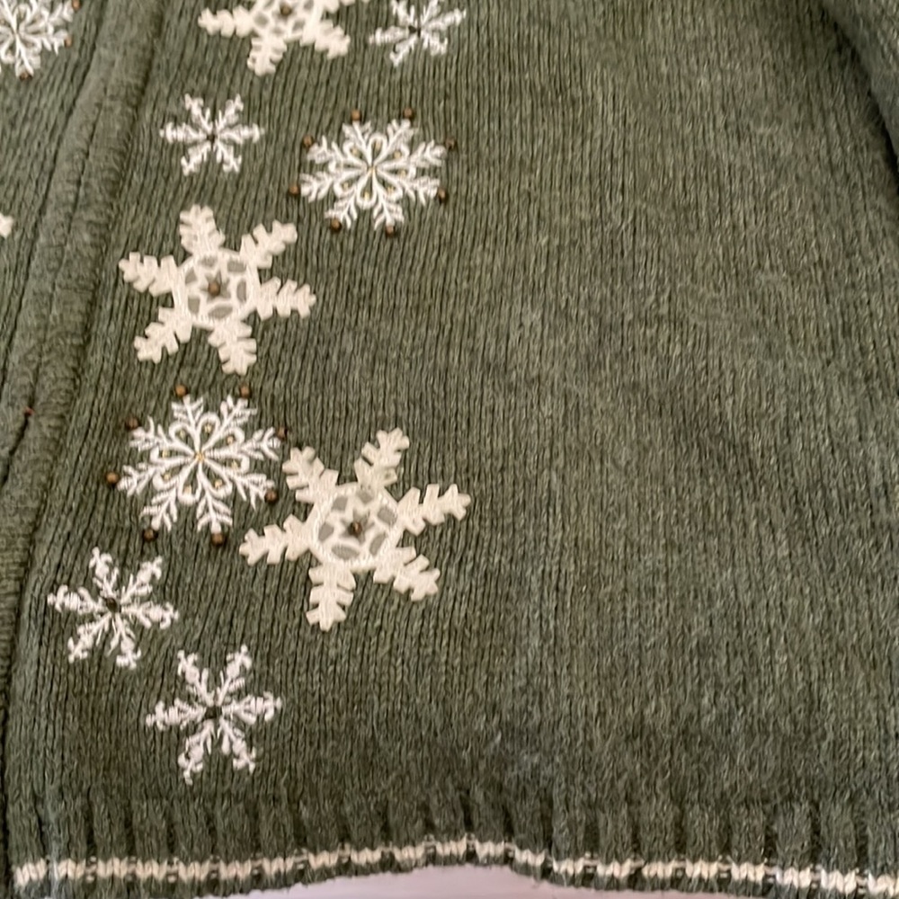 Croft & Barrow Petite Sz P/M Snowflake Sweater - Picture 6 of 11